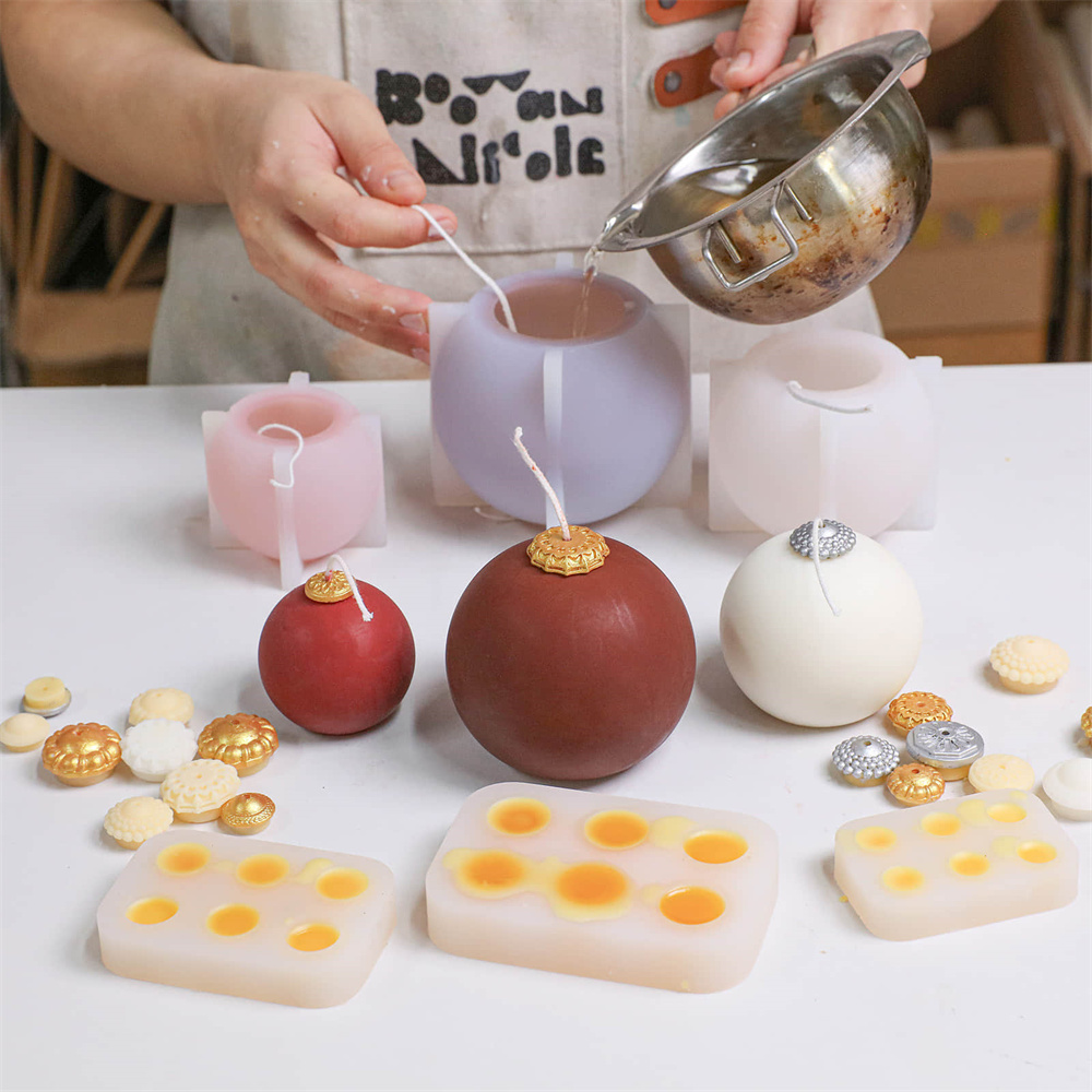 ニコールクリスマスボールキャンドルシリコーン型 DIY 香り - Candle Making Supplies Wholesale のレビューと価格